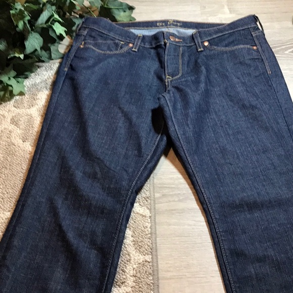 ⚓️ Old Navy~The Flirt Jeans~⚓️ - Picture 7 of 10